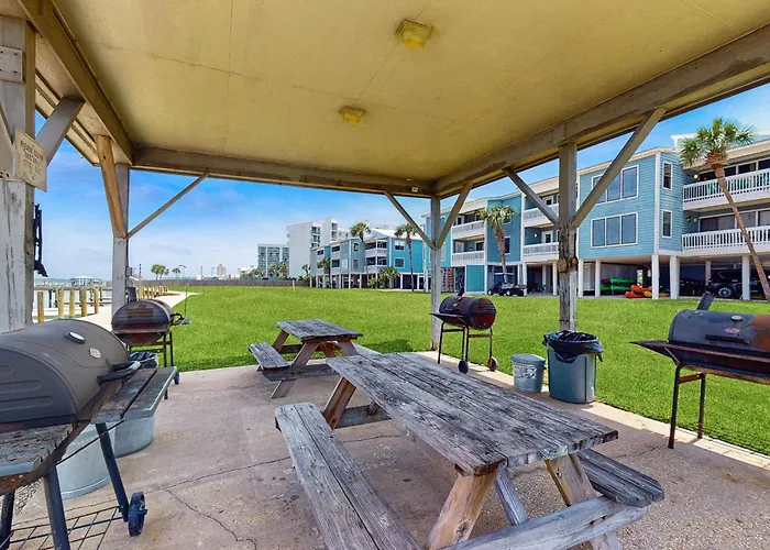 Holiday home Cheerful With Shared Pool Pier And Access *