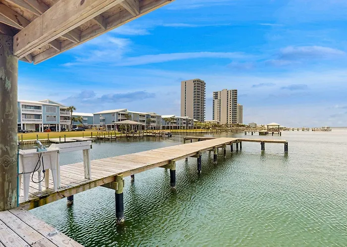 Cheerful With Shared Pool Pier And Access *